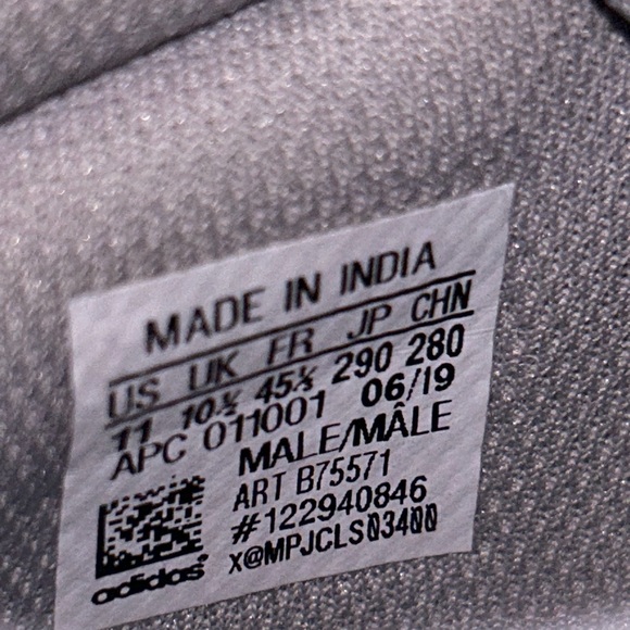 Adidas yeezy boost 700 wave runner - Picture 6 of 6